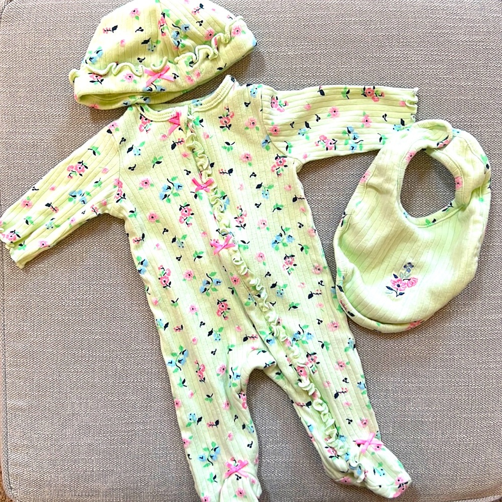 Newborn girl pajama 3pc set